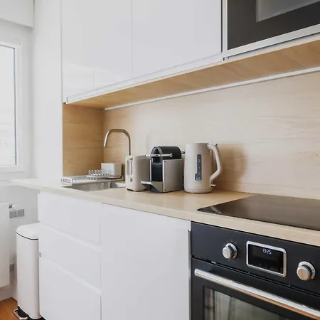 Exceptional 2 Balconies - 2bd 4p - Montmartre * Paris